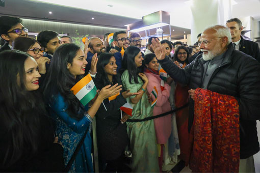 Image of Suggest Ideas for Mann Ki Baat, Participate in Various Activities, & Become an Active Part of Viksit Bharat!