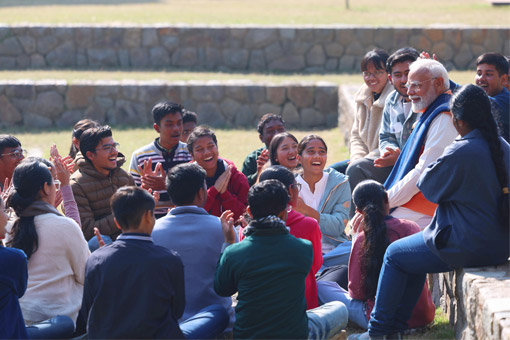 मन की बात के लिए नवीनतम विचार और सुझाव साझा करें!